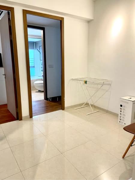 V on Shenton, 5A Shenton Way, 2 Bedrooms, 1,152 sqft, Condominium For Rent, by Dennis Kwok, 24121380 - PropertyGuru.com.sg