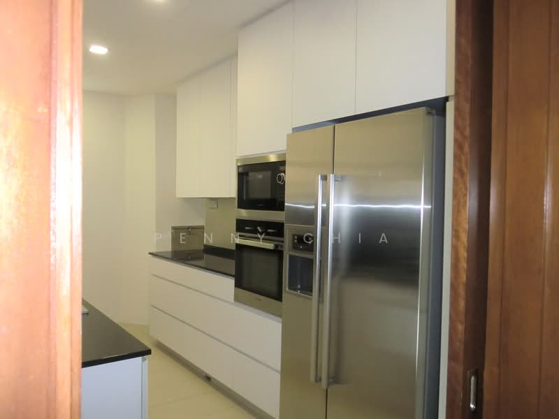 Scotts 28, 28 Scotts Road, 2 Bedrooms, 1,089 sqft, Condominium For Rent, by Penny Chia, 24121949 - PropertyGuru.com.sg