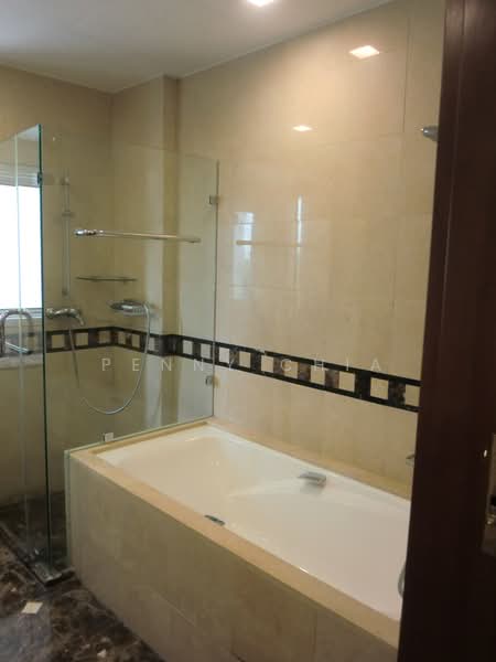 Scotts 28, 28 Scotts Road, 2 Bedrooms, 1,089 sqft, Condominium For Rent, by Penny Chia, 24121949 - PropertyGuru.com.sg