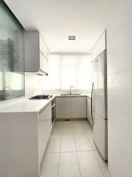 Tierra Vue, 40 Saint Patrick's Road, East Coast / Marine Parade, 3 Bedrooms, 1,259 sqft, Condominium For Rent, by Zee Tan, 24122811 - PropertyGuru.com.sg
