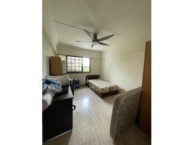 For Rent - 433 Jurong West Street 42