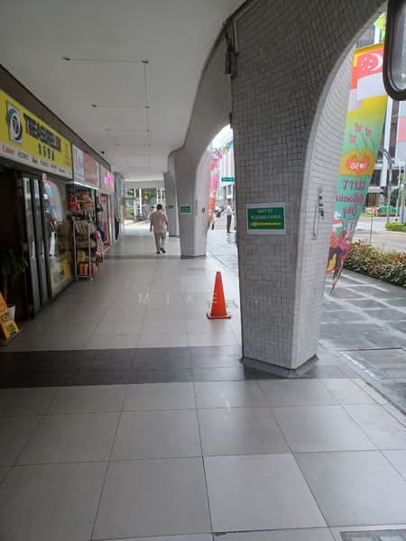 Peninsula Plaza, 111 North Bridge Road, 620 sqft, Other Retail For Sale, by Mike ., 24123638 - CommercialGuru.com.sg