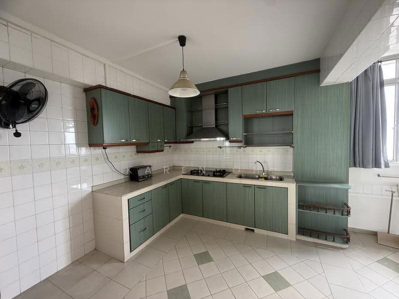 84B Lorong 2 Toa Payoh, 84B Lorong 2 Toa Payoh, Balestier / Toa Payoh, 3 Bedrooms, 1,313 sqft, HDB Flat For Rent, by Karen Oh, 24123830 - Kitchen - PropertyGuru.com.sg