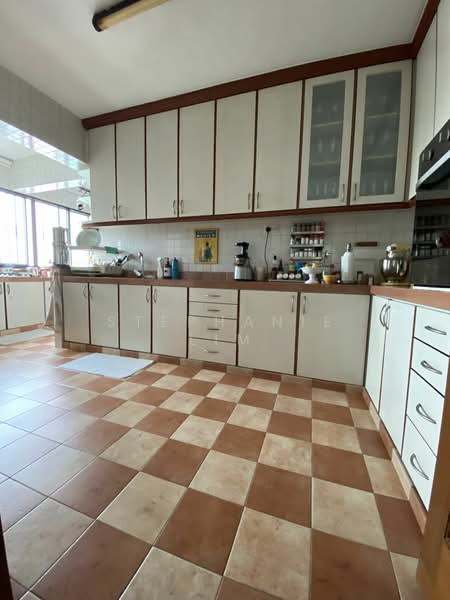 For Rent - Faber Garden Condominium