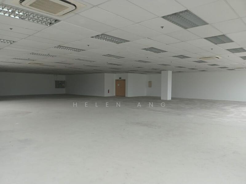 Hi Tech Space @ Alexandra, Jalan Bukit Merah, Alexandra / Commonwealth, 6,147 sqft, Light Industrial (B1) For Rent, by Helen Ang, 24124134 - Regular floor plate, partially furnished - CommercialGuru.com.sg