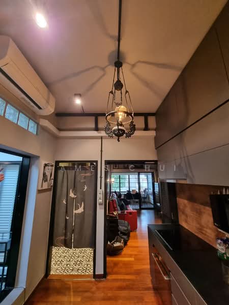 71 Seng Poh Road, 71 Seng Poh Road, 2 Bedrooms, 750 sqft, Walk-up Apartment For Rent, by James Chui, 24124345 - PropertyGuru.com.sg