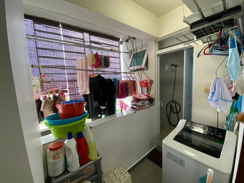 The Warren, 51 Choa Chu Kang Loop, Dairy Farm / Bukit Panjang / Choa Chu Kang, 3 Bedrooms, 1,238 sqft, Condominium For Rent, by Debbie Hoon, 24124380 - PropertyGuru.com.sg