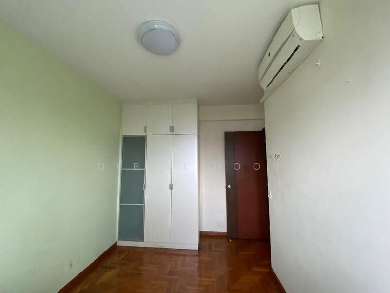 The Warren, 51 Choa Chu Kang Loop, Dairy Farm / Bukit Panjang / Choa Chu Kang, 3 Bedrooms, 1,238 sqft, Condominium For Rent, by Debbie Hoon, 24124380 - PropertyGuru.com.sg