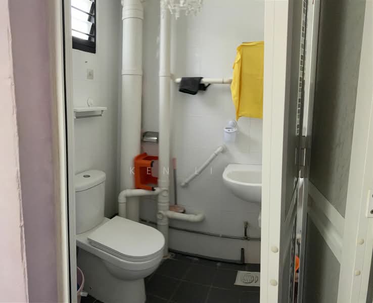 For Rent - 244 Jurong East Street 24