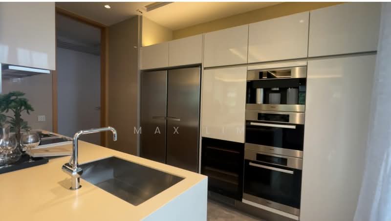 For Rent - Nouvel 18