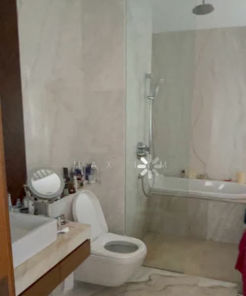 For Rent - Nouvel 18