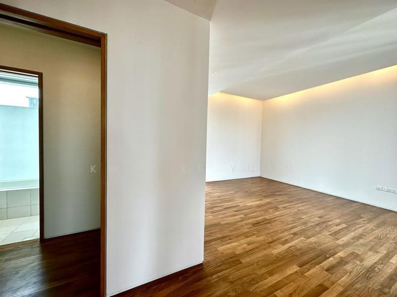 Leonie Hill Residences, 1 Leonie Hill Road, Orchard / River Valley, 2 Bedrooms, 1,389 sqft, Apartment For Rent, by Kwan Le Yuan, 24127062 - Master Bedroom - PropertyGuru.com.sg