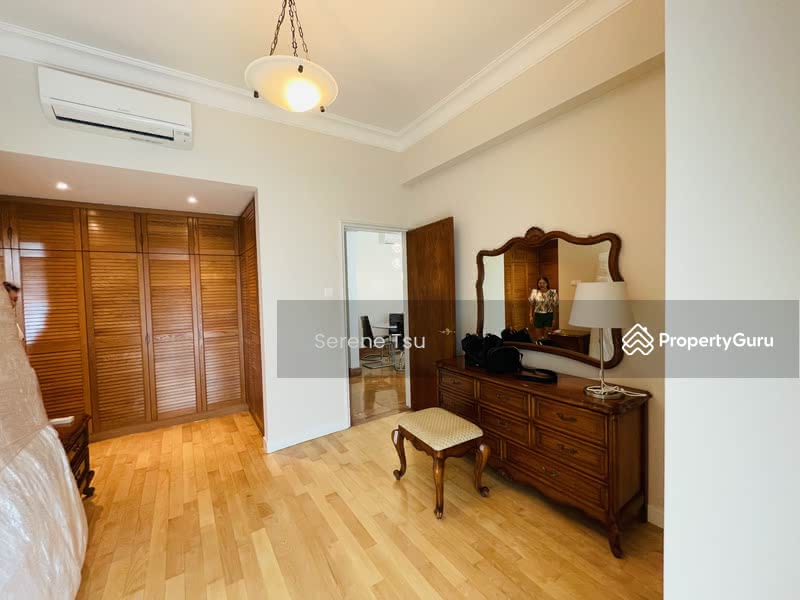 For Rent - Landbay Condo