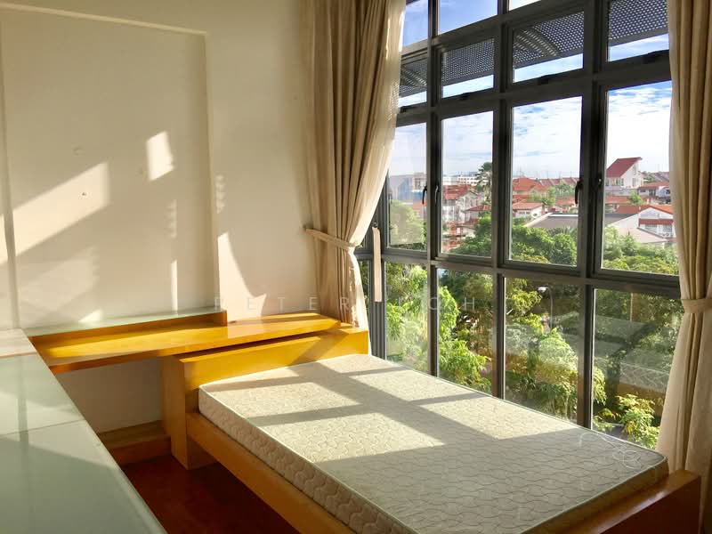 Carissa Park Condo, 6 Flora Drive, 3 Bedrooms, 1,281 sqft, Condominium For Rent, by Peter Loh 彼得, 24127583 - PropertyGuru.com.sg