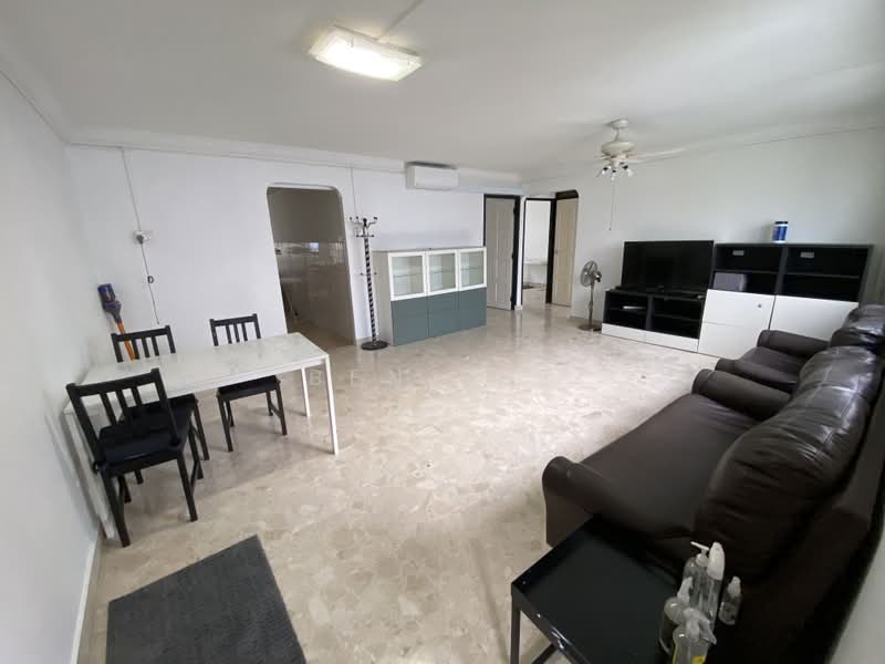 318 Bukit Batok Street 32, 318 Bukit Batok Street 32, 3 Bedrooms, 1,055 sqft, HDB Flat For Rent, by Ben Lee, 24127754 - PropertyGuru.com.sg