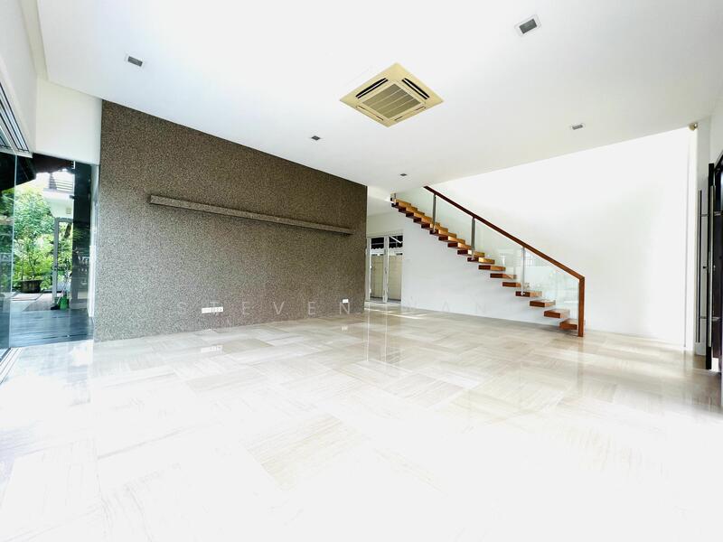 Holland Road Stunning Bungalow with Pool and Greenery View, , 6 Bedrooms, 7,050 sqft, Detached House For Rent, by Steven Wang, 24128423 - PropertyGuru.com.sg