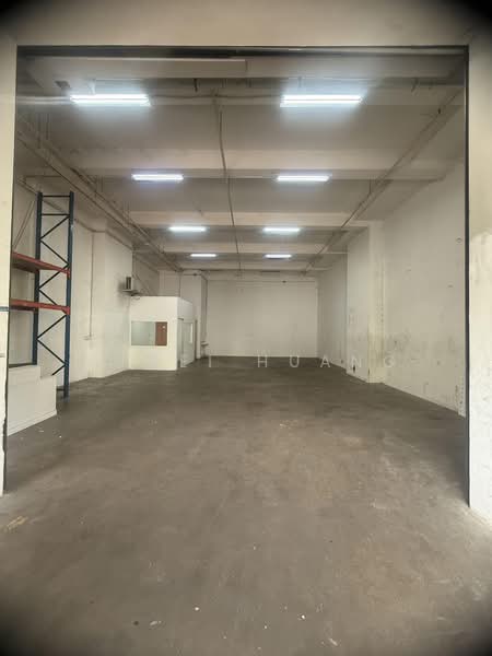 West Star, 11 Tuas Bay Close, 2,411 sqft, Factory / Workshop (B2) For Rent, by Yumei Huang, 24132963 - CommercialGuru.com.sg