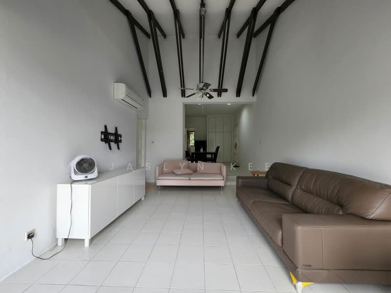 Eastern Lagoon II, 200 Upper East Coast Road, 2 Bedrooms, 1,077 sqft, Condominium For Rent, by Jaslyn Kee, 24134076 - PropertyGuru.com.sg