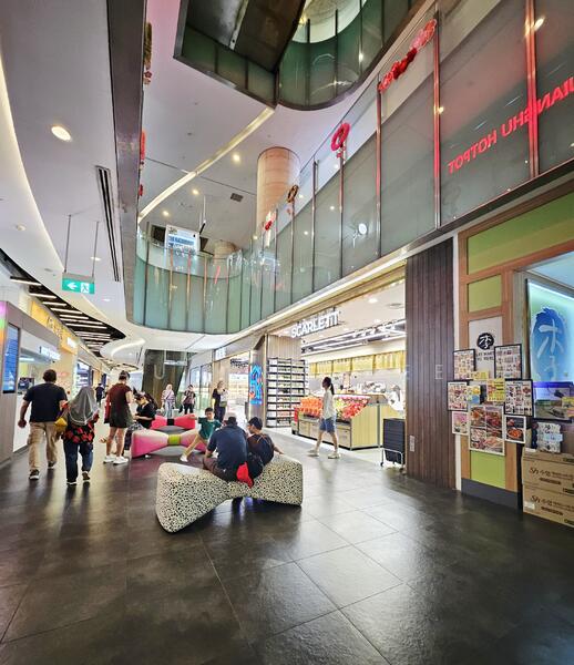 Orchard Gateway, , 1,800 sqft, Food & Beverage For Rent, by Audrey Wee, 24134090 - CommercialGuru.com.sg