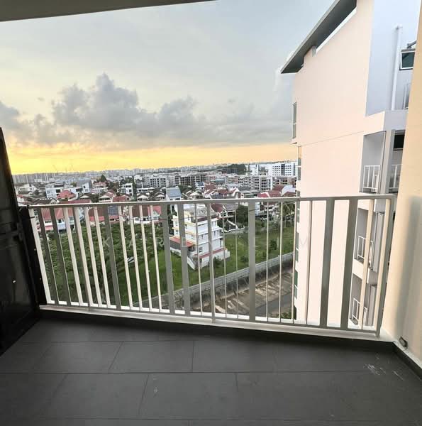 1 Canberra, 1 Canberra Drive, 2 Bedrooms, 900 sqft, Executive Condominium For Rent, by Karen Lim, 24135333 - PropertyGuru.com.sg