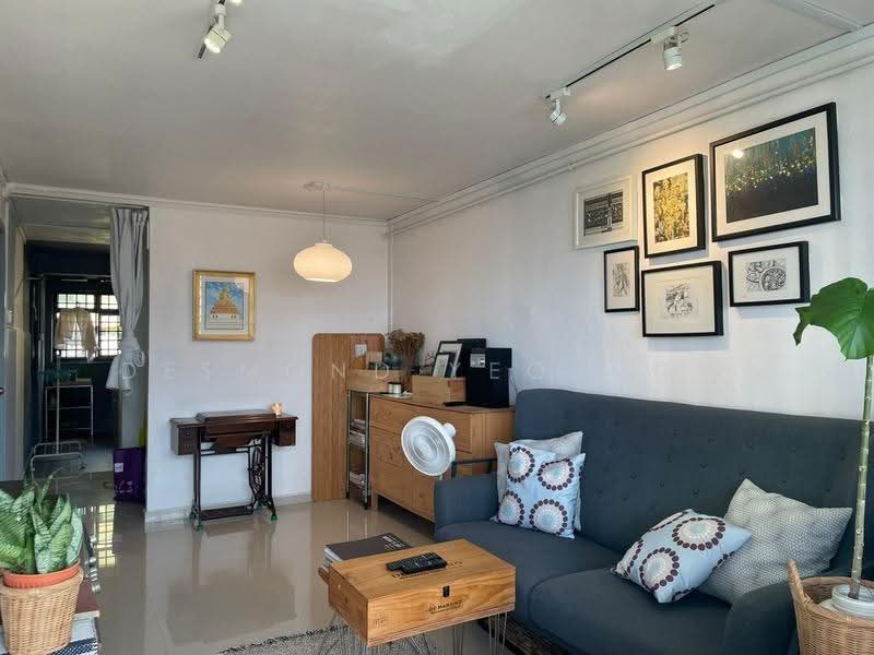 81 Commonwealth Close, 81 Commonwealth Close, Alexandra / Commonwealth, 2 Bedrooms, 645 sqft, HDB Flat For Rent, by Desmond Yeo, 24137179 - PropertyGuru.com.sg