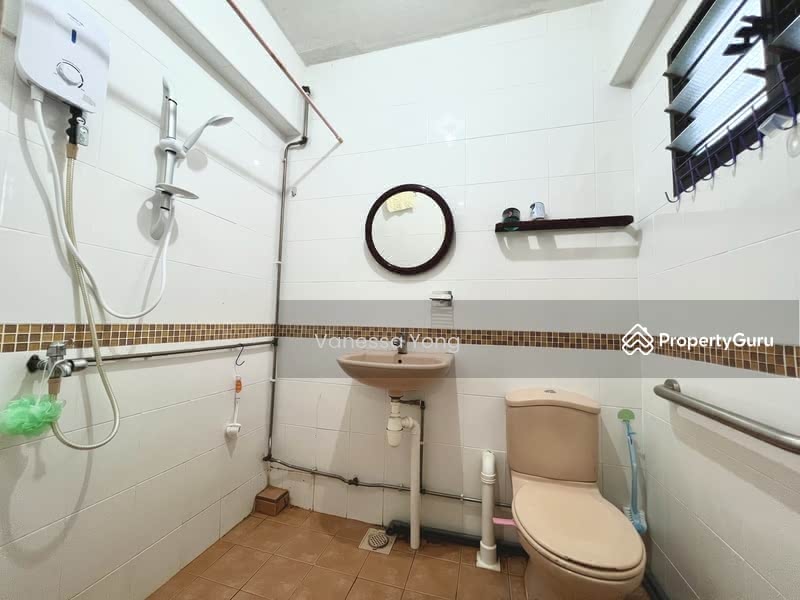 For Rent - 720 Yishun Street 71