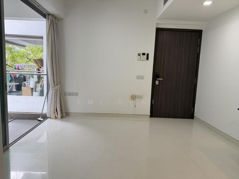 Nathan Residences, 25 Nathan Road, Tanglin / Holland / Bukit Timah, 1 Bedroom, 592 sqft, Condominium For Rent, by Emi Chai, 24137783 - Balcony - PropertyGuru.com.sg