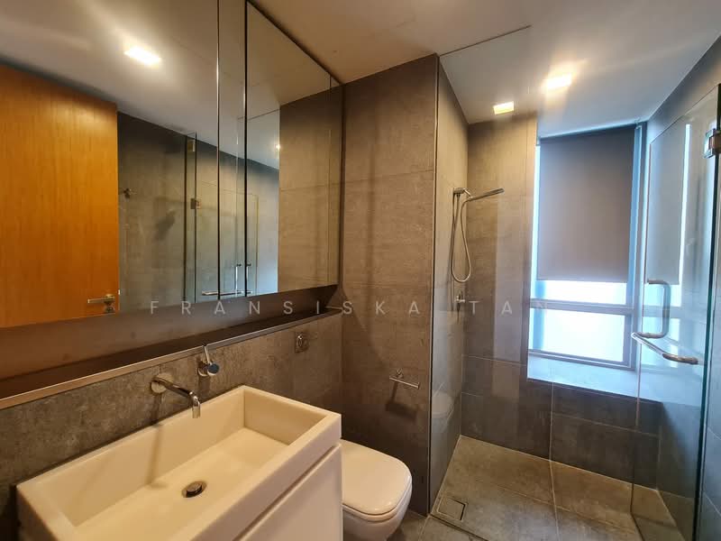 Gilstead TWO, 2 Gilstead Road, 2 Bedrooms, 904 sqft, Apartment For Rent, by Fransiska Tan, 24138265 - PropertyGuru.com.sg