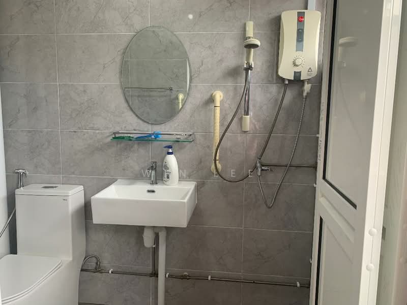 639 Bukit Batok Central, 639 Bukit Batok Central, Room Rental, 130 sqft, HDB Flat For Rent, by Win Lee, 24138288 - PropertyGuru.com.sg