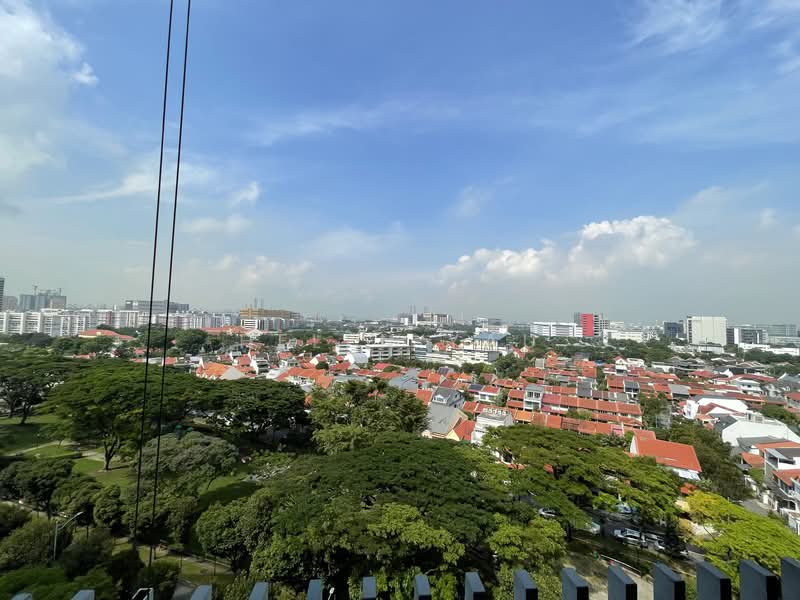 Hundred Trees, 83 West Coast Drive, 3 Bedrooms, 1,303 sqft, Condominium For Rent, by Helen Yau, 24138597 - PropertyGuru.com.sg