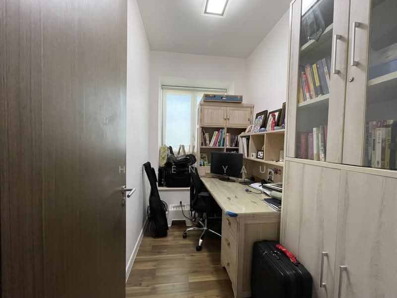 Hundred Trees, 83 West Coast Drive, 3 Bedrooms, 1,303 sqft, Condominium For Rent, by Helen Yau, 24138597 - PropertyGuru.com.sg