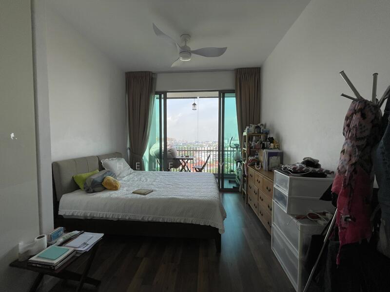 Hundred Trees, 83 West Coast Drive, 3 Bedrooms, 1,303 sqft, Condominium For Rent, by Helen Yau, 24138597 - PropertyGuru.com.sg