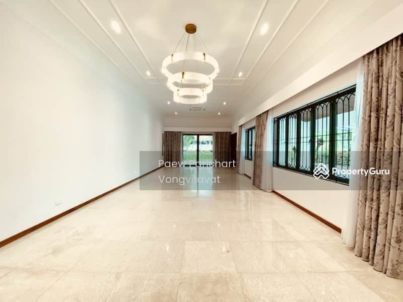 Living & Dining Room