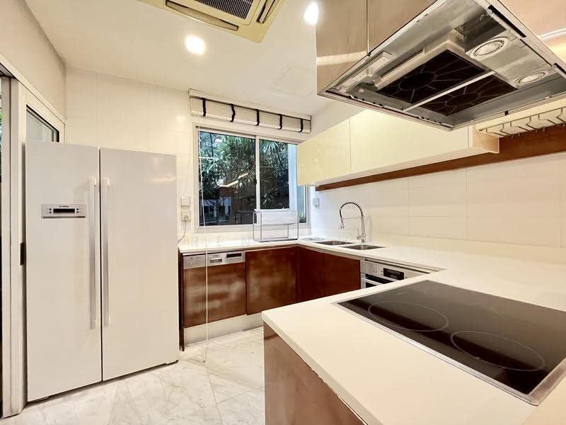 The Ford @ Holland, 1 Ford Avenue, Tanglin / Holland / Bukit Timah, 4 Bedrooms, 3,294 sqft, Cluster House For Rent, by Eirene Phua, 24139610 - L1: dry kitchen - PropertyGuru.com.sg