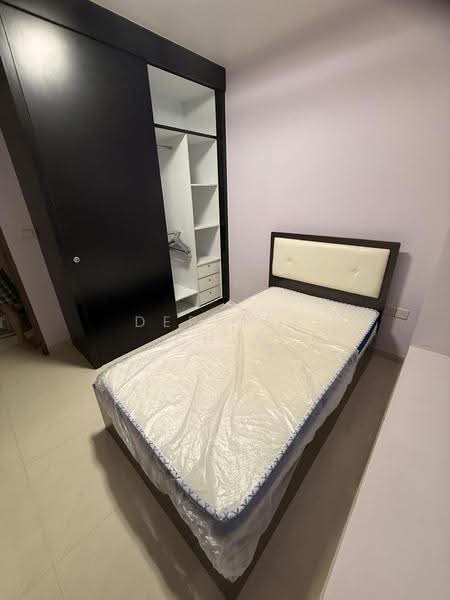 61B Strathmore Avenue, 61B Strathmore Avenue, Alexandra / Commonwealth, Room Rental, 150 sqft, HDB Flat For Rent, by Derrick Chia, 24140617 - Bedroom - PropertyGuru.com.sg
