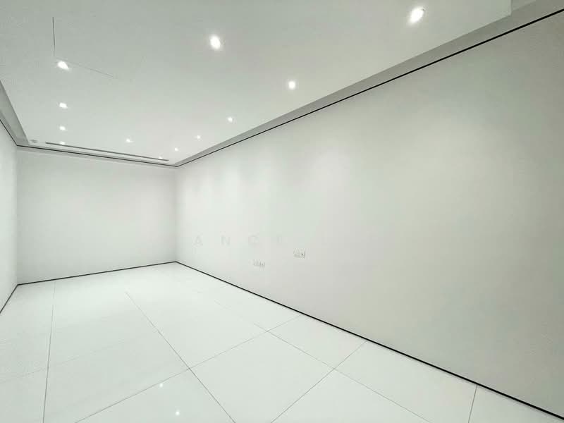 For Rent - Oxley Residence