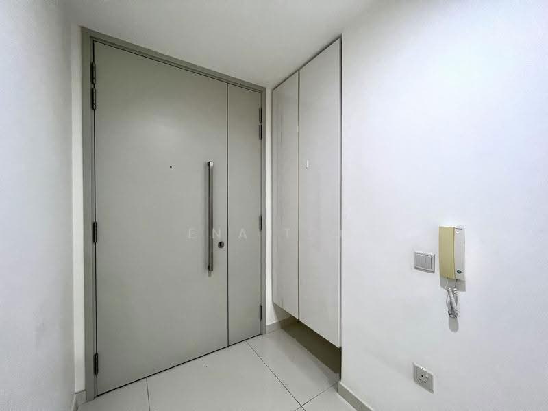 Sky Habitat, 9 Bishan Street 15, Ang Mo Kio / Bishan / Thomson, 2 Bedrooms, 710 sqft, Condominium For Rent, by Ena Teo, 24140875 - Door with shoe shelves next to it - PropertyGuru.com.sg