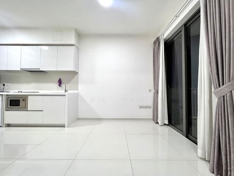 Sky Habitat, 9 Bishan Street 15, Ang Mo Kio / Bishan / Thomson, 2 Bedrooms, 710 sqft, Condominium For Rent, by Ena Teo, 24140875 - Living area - PropertyGuru.com.sg