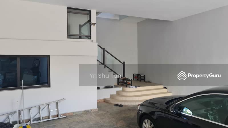 For Rent - Rare Bungalow house @ Matlock Rise