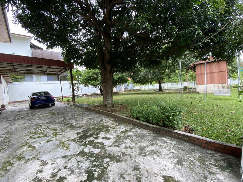 For Sale - Parkstone Road / Goodman Road / Crescent Road