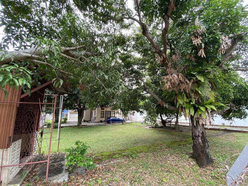 For Sale - Parkstone Road / Goodman Road / Crescent Road