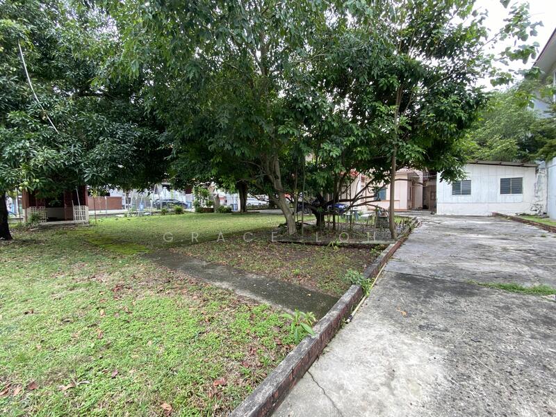 For Sale - Parkstone Road / Goodman Road / Crescent Road