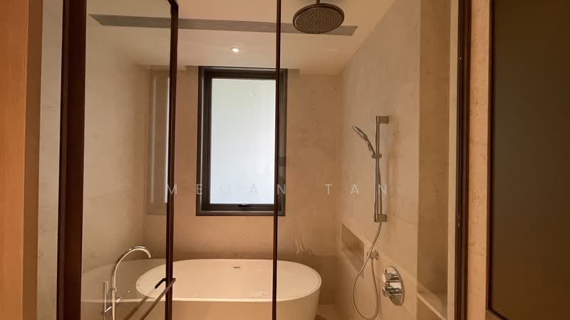 Dalkeith/Harlyn/Berrima Detached D11, , 7 Bedrooms, 7,800 sqft, Detached House For Rent, by Megan Tan, 24143284 - Junior ensuite bath - PropertyGuru.com.sg