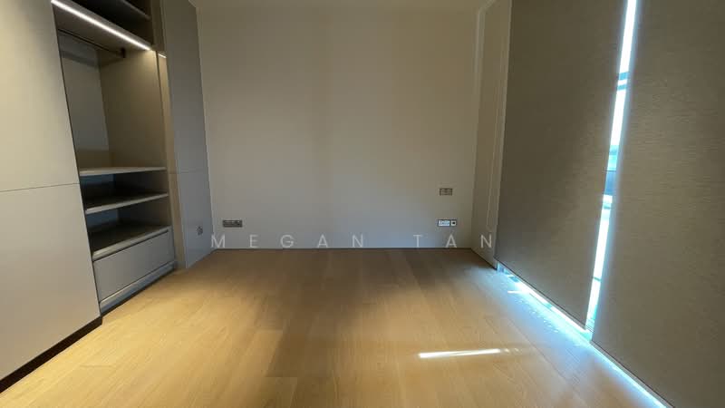 Dalkeith/Harlyn/Berrima Detached D11, , 7 Bedrooms, 7,800 sqft, Detached House For Rent, by Megan Tan, 24143284 - Room with attached bath on level 1 - PropertyGuru.com.sg