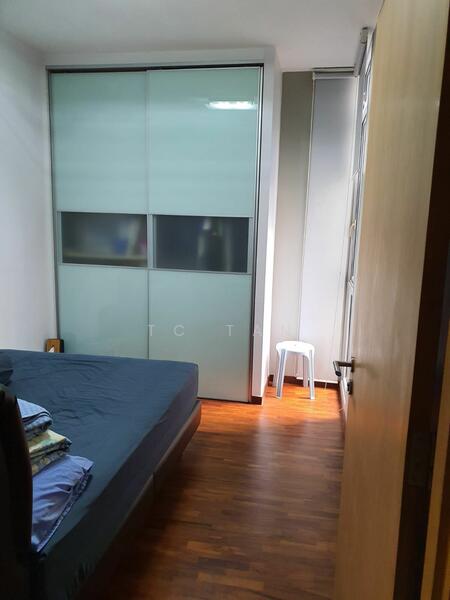 The Lakeshore, 29 Jurong West Street 41, 3 Bedrooms, 1,108 sqft, Condominium For Rent, by TC Tan, 24144194 - PropertyGuru.com.sg