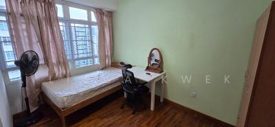 For Rent - 265A Compassvale Link