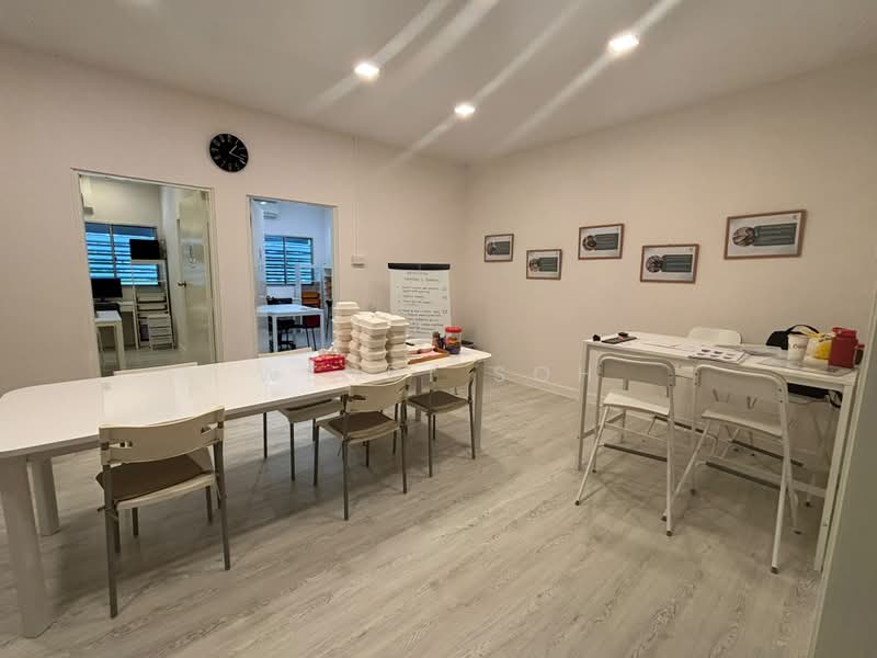 Goldhill Shopping Centre, 151 Thomson Road, 1,206 sqft, Food & Beverage For Rent, by Wendi Soh, 24144823 - CommercialGuru.com.sg