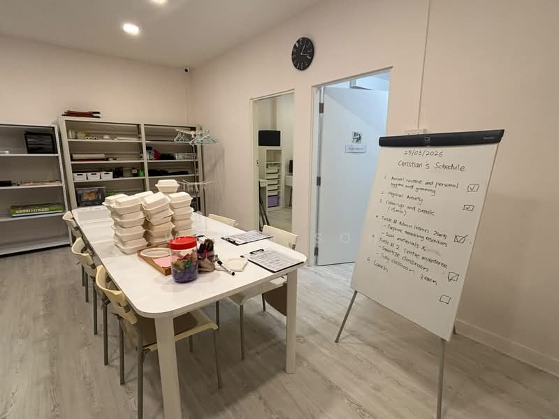 Goldhill Shopping Centre, 151 Thomson Road, 1,206 sqft, Food & Beverage For Rent, by Wendi Soh, 24144823 - CommercialGuru.com.sg