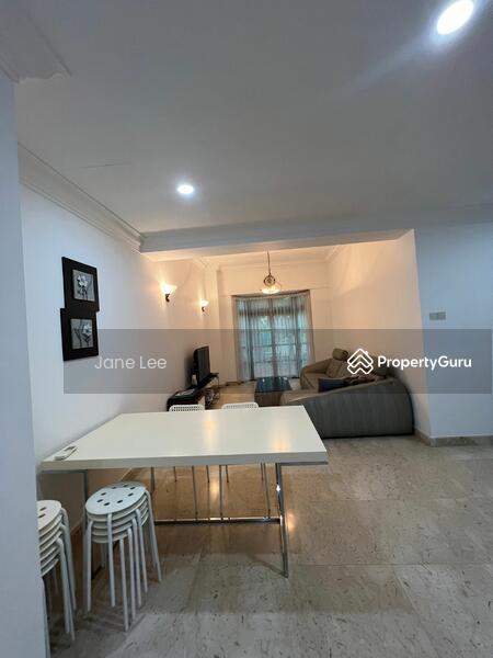 For Rent - 1 King Albert Park