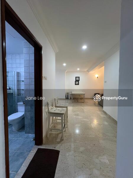 For Rent - 1 King Albert Park